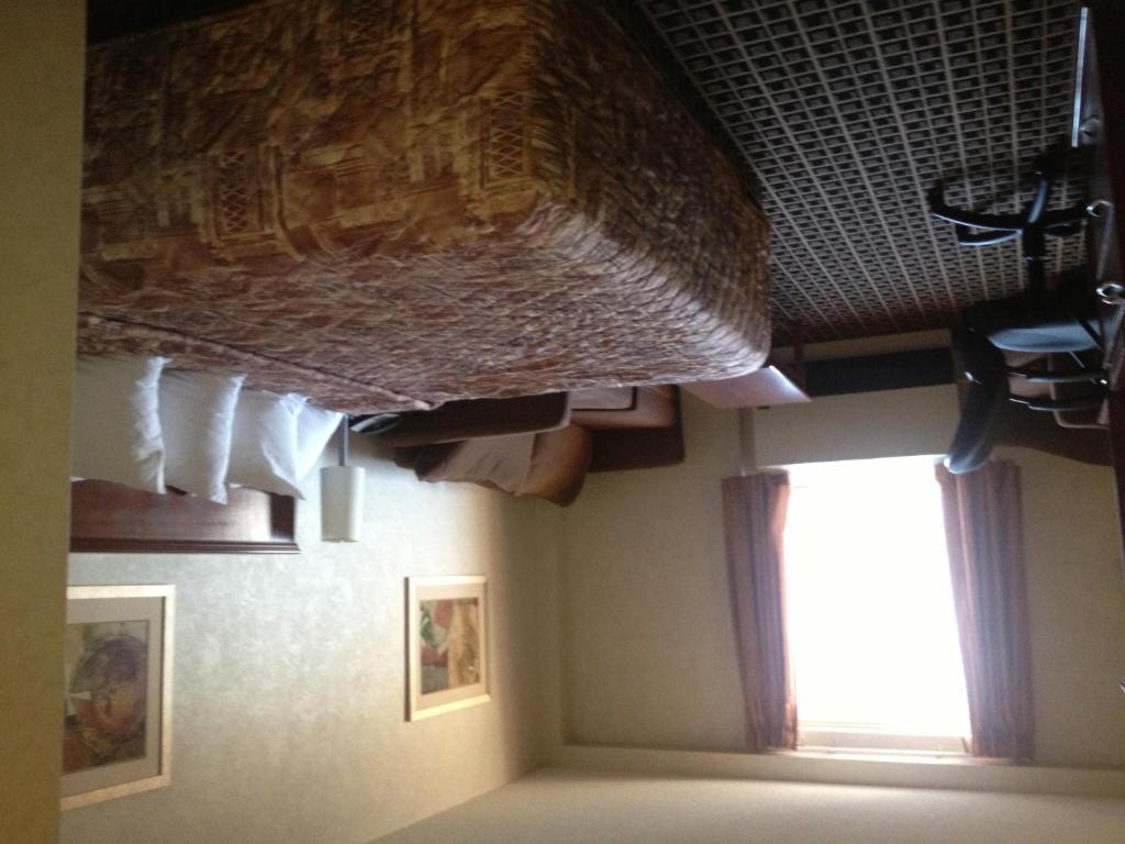 Hotel Ramada By Wyndham Yorkton Habitación foto